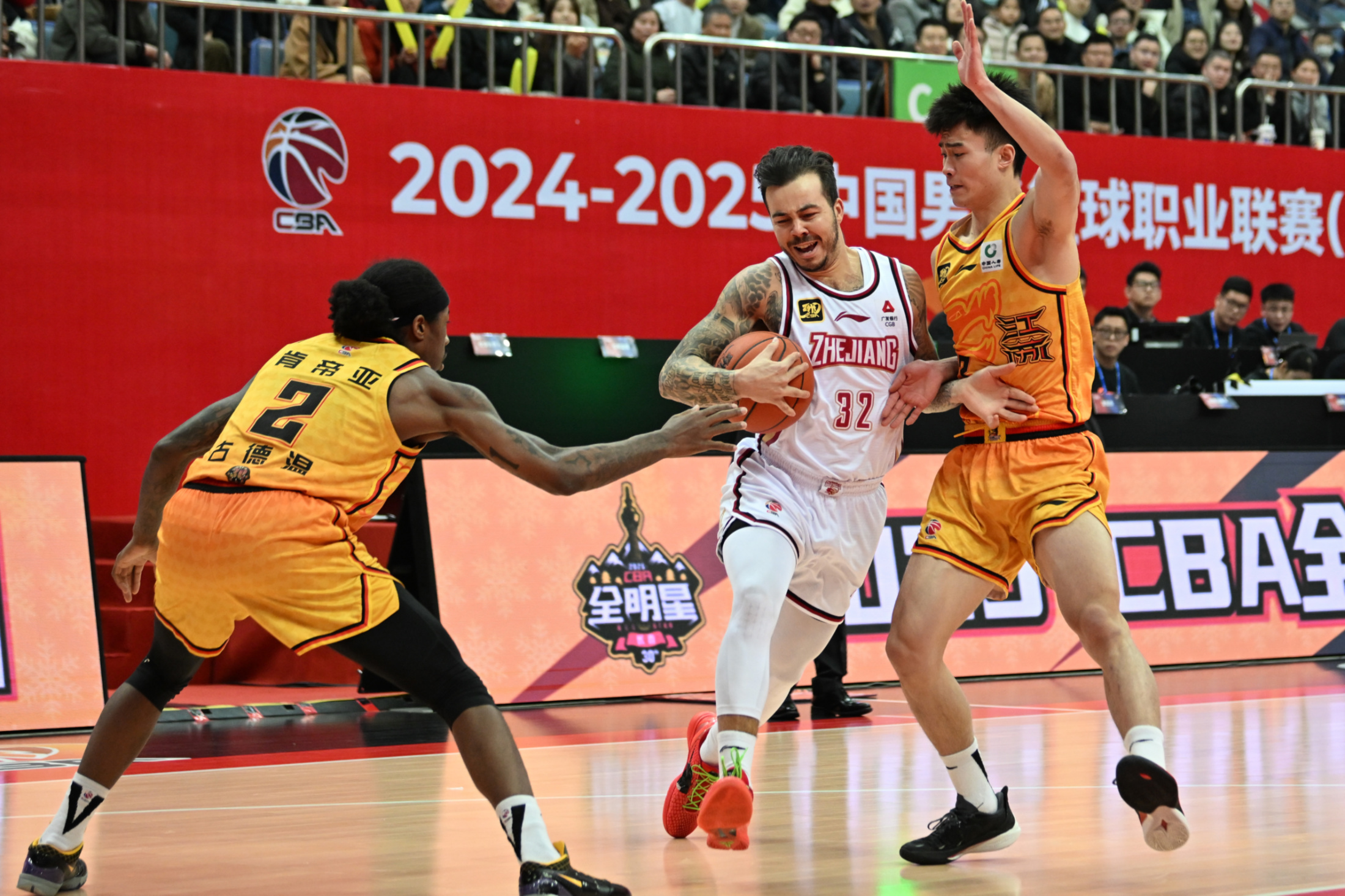 爱游戏在线-浙江队力克勇士，恩比德刷新纪录