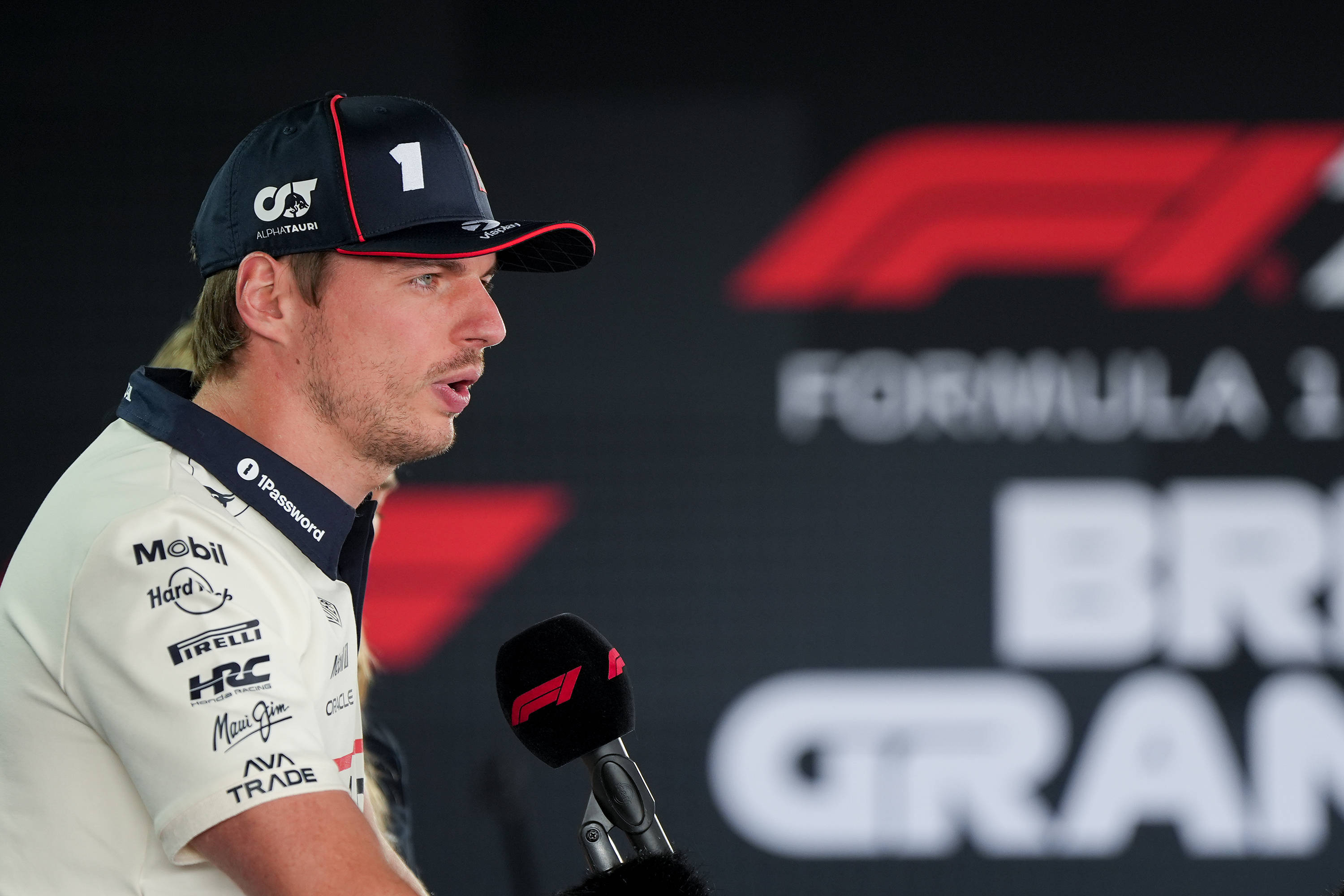 爱游戏娱乐-威廉姆斯逆转哈斯车队，维斯塔潘扛起全队